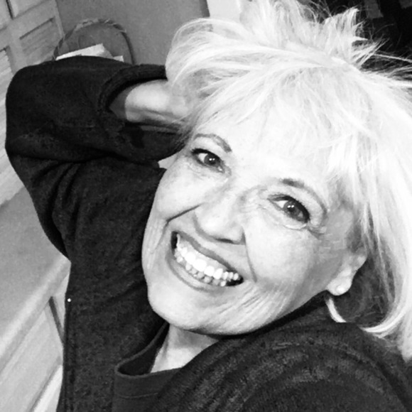 Meet your Posher, Wanda - Picture 1 of 1